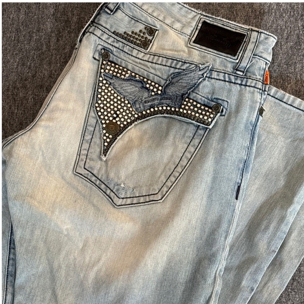 Robins Jean Mens 38 x 34 Distressed Crystal Wing Light Wash Straight Leg Jeans